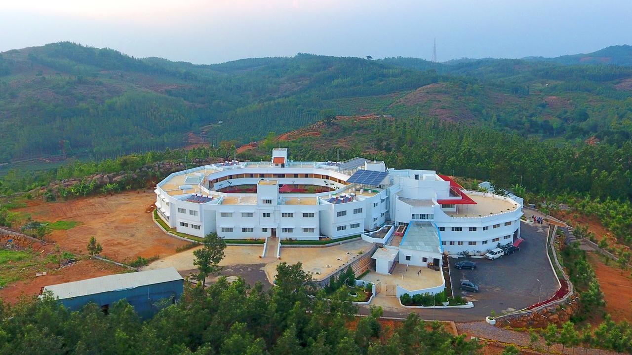 Silverline Retreat Hotel Kolli Hills Exterior photo